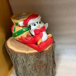 Vintage Christmas 1989 House of LIoyd Ceramic Pinguin Sleigh  Planter Figurine